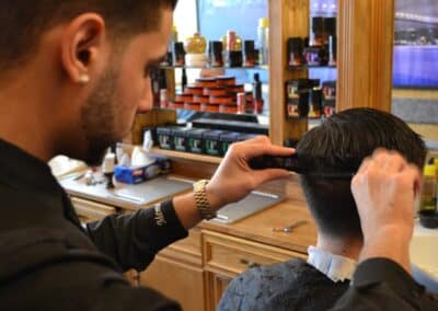 Mem's Barbers - Male Grooming in Hither Green